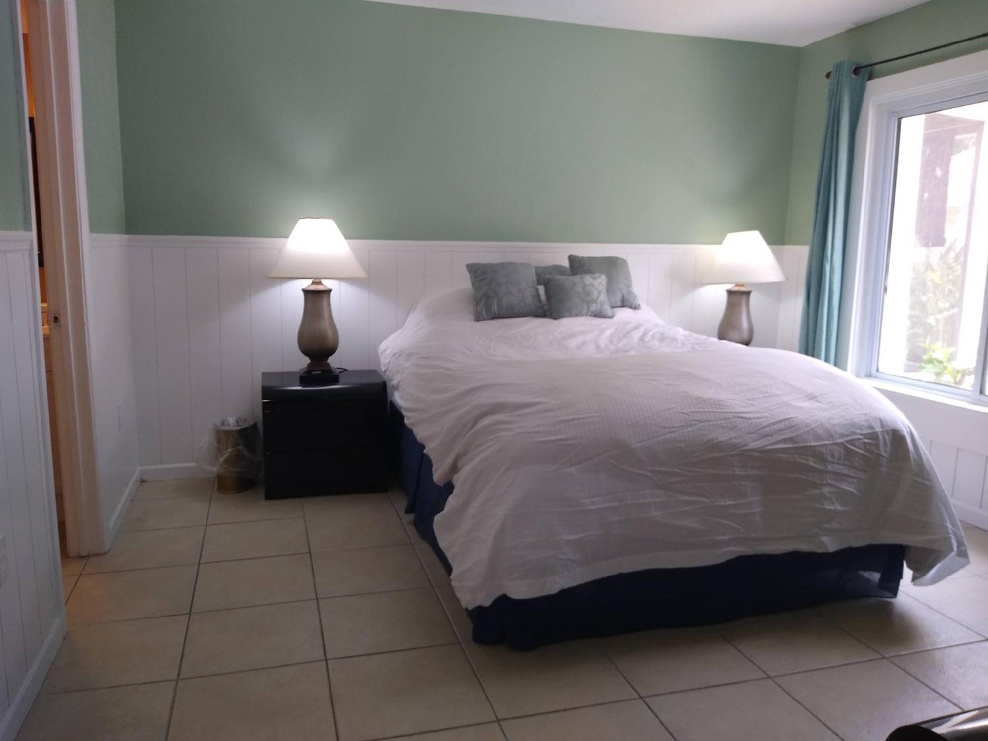 Affordable Two Bedroom Tropical Condo - Private Beach, Pools, Hot Tub Sankt Petersburg Exterior foto