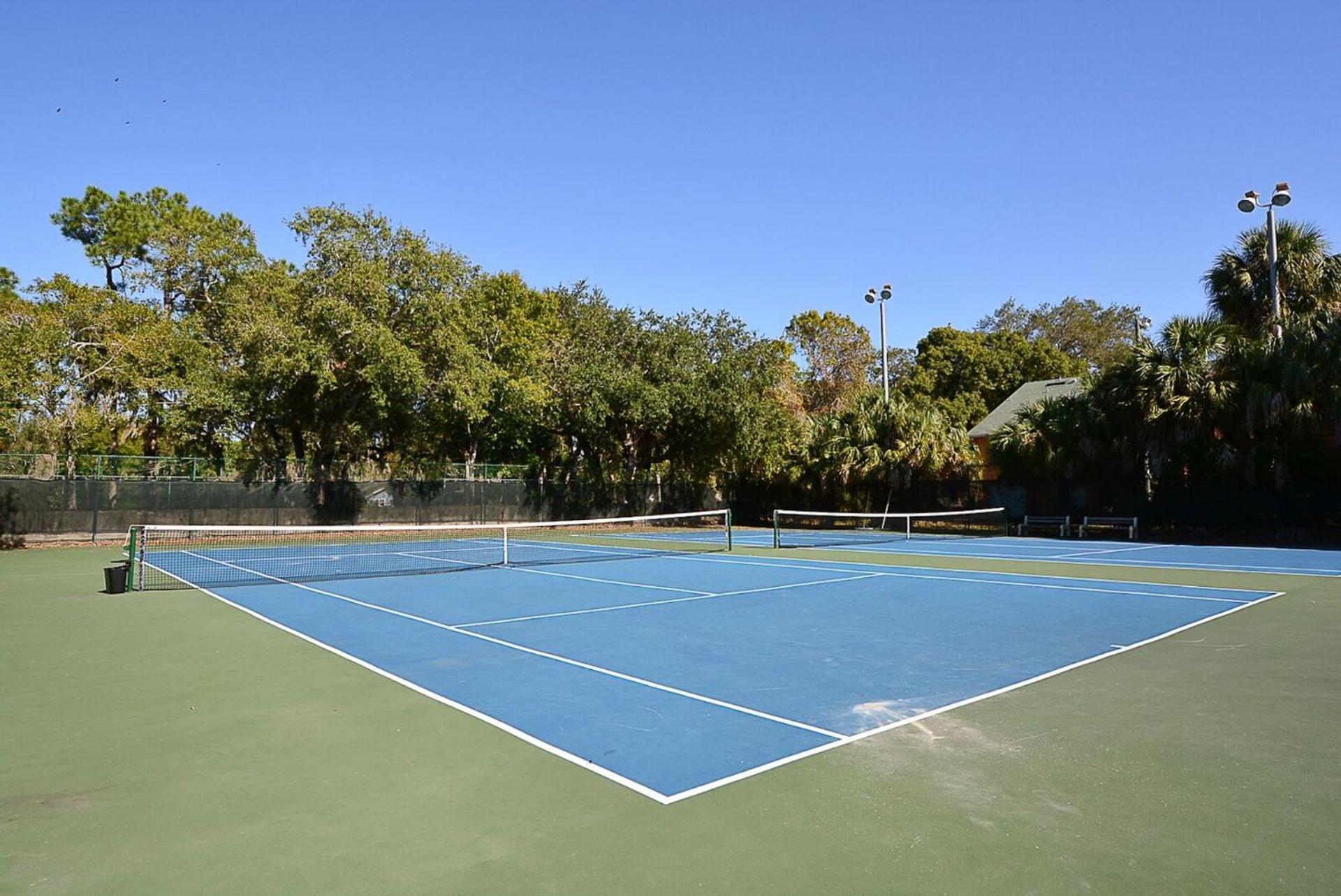 Affordable Two Bedroom Tropical Condo - Private Beach, Pools, Hot Tub Sankt Petersburg Exterior foto
